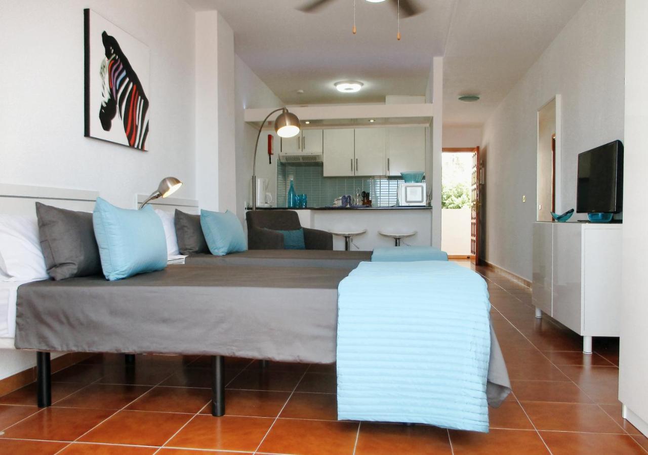 Club Olympus In Garden City Playa de las Americas  Bilik gambar